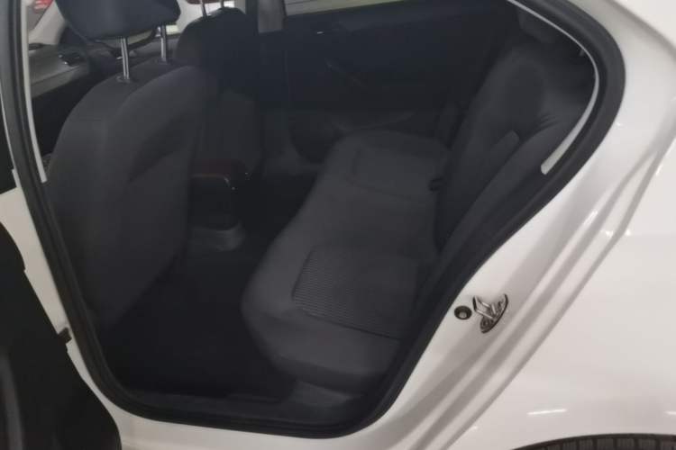 Used Volkswagen Santana 2021 1.5L Manual Fashion Edition Left Rear Seat