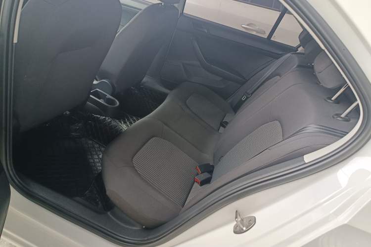 Used Volkswagen Santana 2021 1.5L Manual Fashion Edition Left Rear Seat