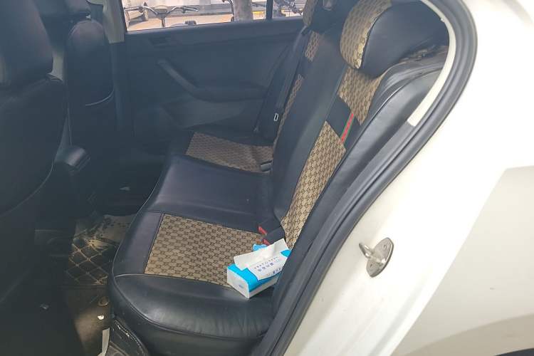 Used Volkswagen Santana 2021 1.5L Automatic Fashion Edition Left Rear Seat