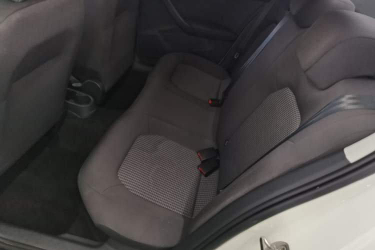 Used Volkswagen Santana 2021 1.5L Automatic Fashion Edition Left Rear Seat