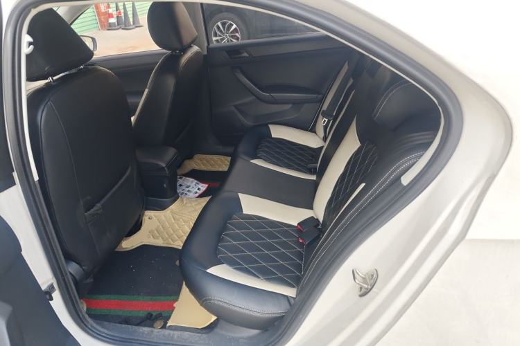 Used Volkswagen Santana 2021 1.5L Automatic Fashion Edition Left Rear Seat