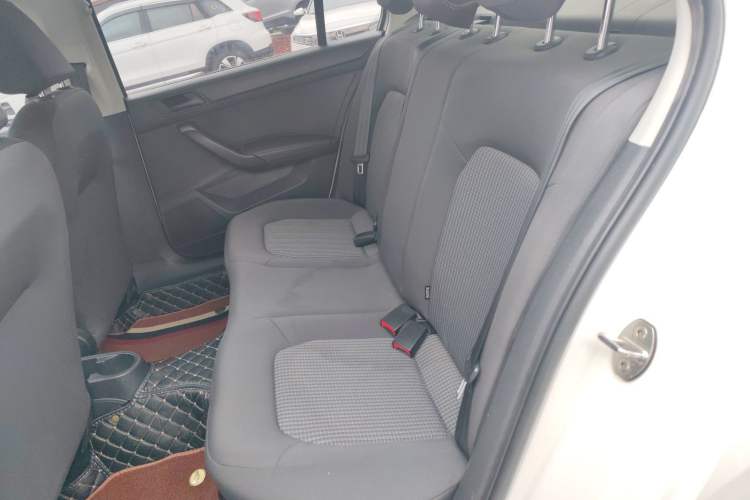 Used Volkswagen Santana 2021 1.5L Automatic Fashion Edition Left Rear Seat