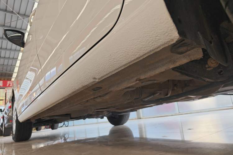 Used Volkswagen Santana 2021 1.5L Manual Fashion Edition Left Side Sill
