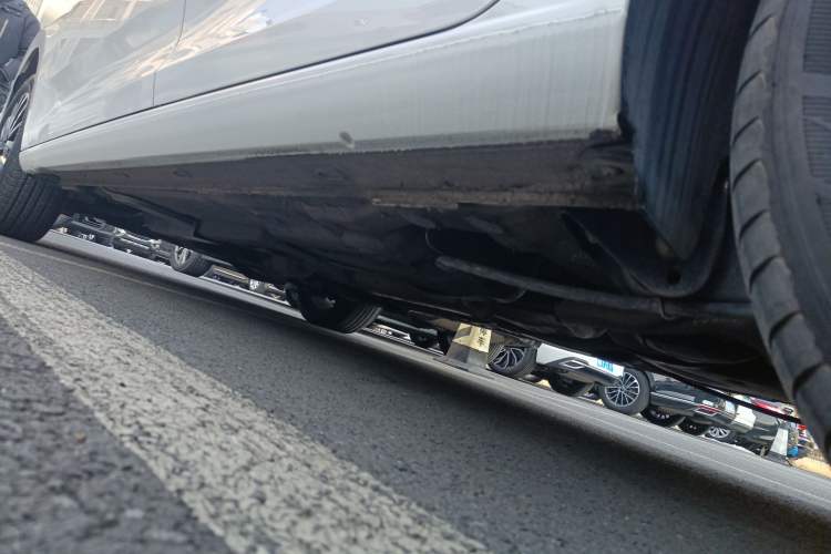 Used Volkswagen Santana 2021 1.5L Automatic Comfort Edition Left Side Sill