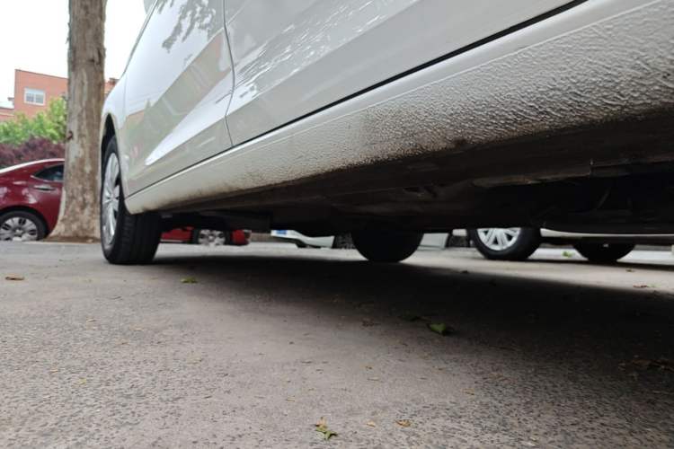 Used Volkswagen Santana 2021 1.5L Automatic Fashion Edition Left Side Sill