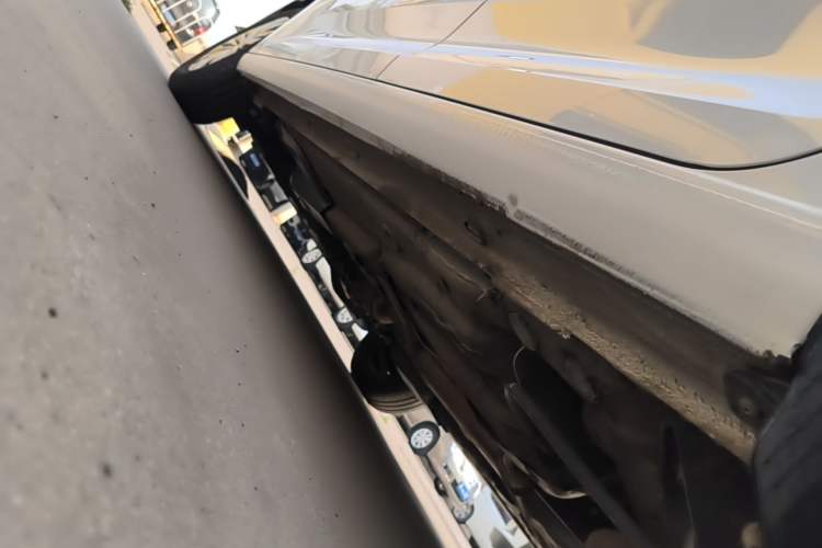 Used Volkswagen Santana 2021 1.5L Automatic Fashion Edition Left Side Sill