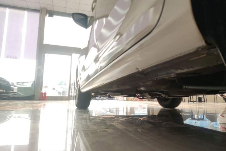 Used Volkswagen Santana 2021 1.5L Automatic Fashion Edition Left Side Sill