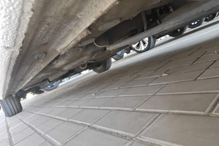Used Volkswagen Santana 2021 1.5L Automatic Fashion Edition Left Side Sill