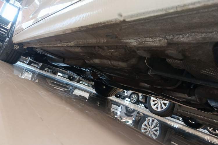 Used Volkswagen Santana 2021 1.5L Automatic Fashion Edition Left Side Sill
