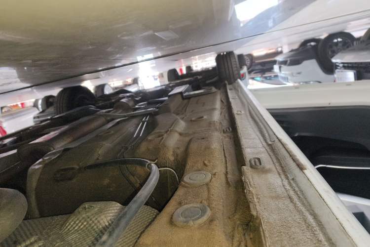 Used Volkswagen Santana 2021 1.5L Automatic Fashion Edition Left Side Sill