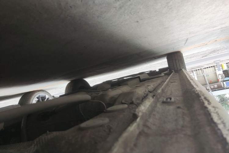Used Volkswagen Santana 2021 1.5L Manual Fashion Edition Left Side Sill