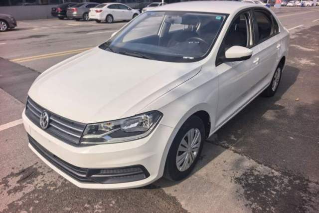 Ojetý Volkswagen Santana 2021 1.5L Manual Fashion Edition