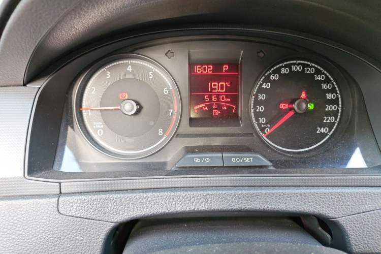 Used Volkswagen Santana 2021 1.5L Automatic Fashion Edition Odometer Close Up