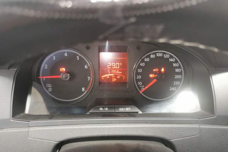 Used Volkswagen Santana 2021 1.5L Manual Fashion Edition Odometer Close Up