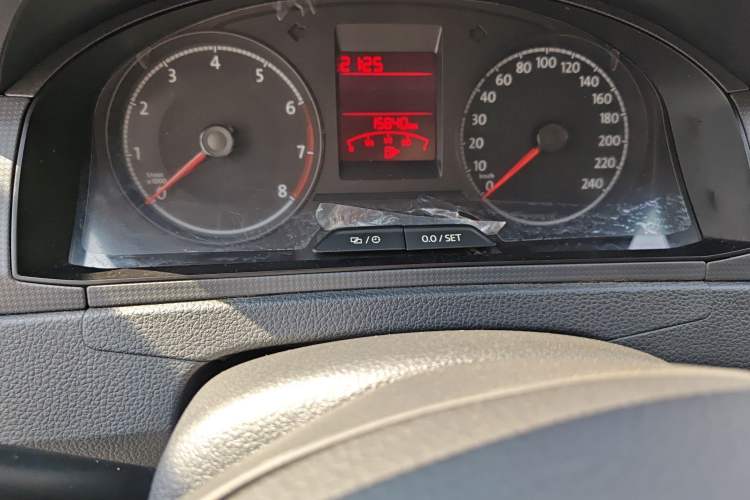 Used Volkswagen Santana 2021 1.5L Manual Fashion Edition Odometer Close Up