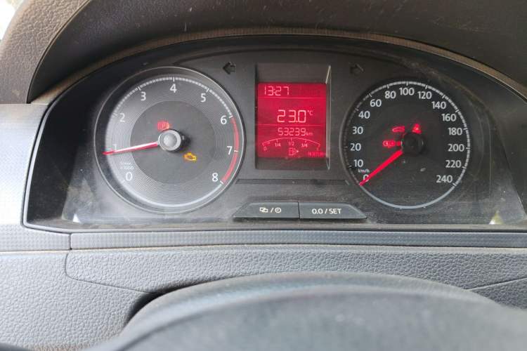 Used Volkswagen Santana 2021 1.5L Manual Fashion Edition Odometer Close Up