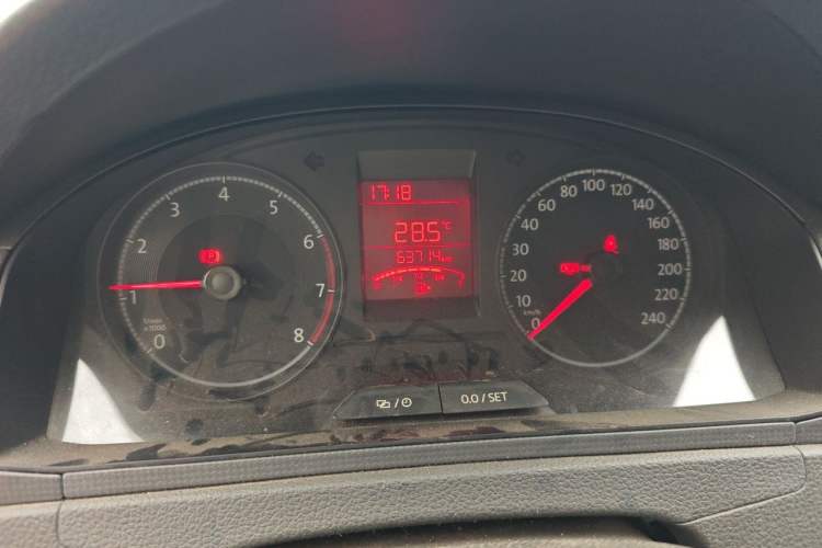 Used Volkswagen Santana 2021 1.5L Manual Fashion Edition Odometer Close Up