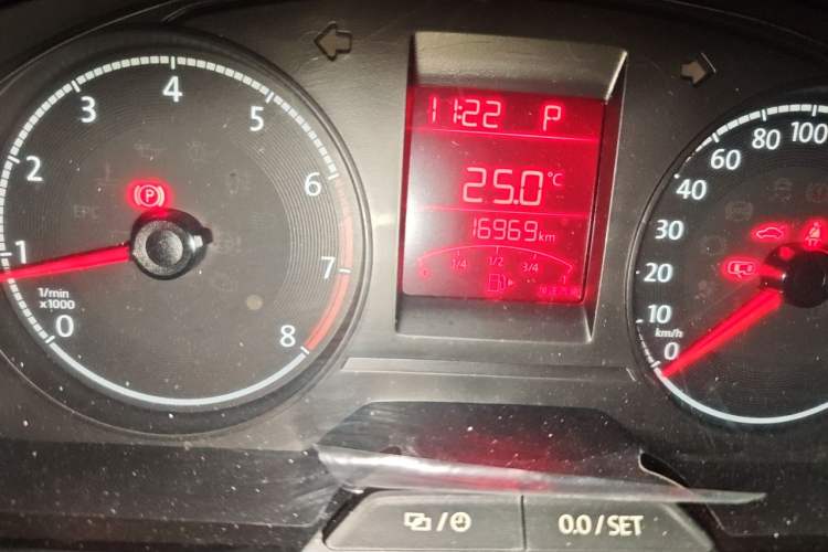 Used Volkswagen Santana 2021 1.5L Automatic Fashion Edition Odometer Close Up