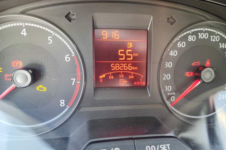 Used Volkswagen Santana 2021 1.5L Manual Fashion Edition Odometer Close Up