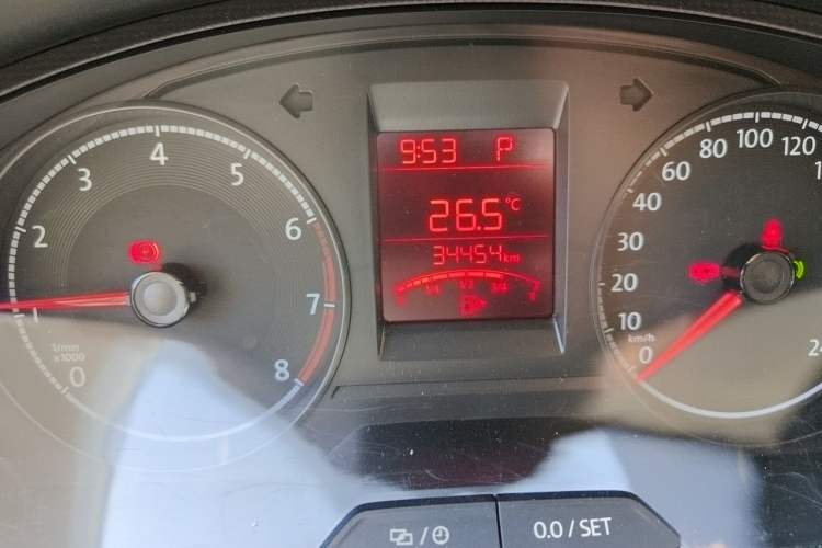 Used Volkswagen Santana 2021 1.5L Automatic Fashion Edition Odometer Close Up