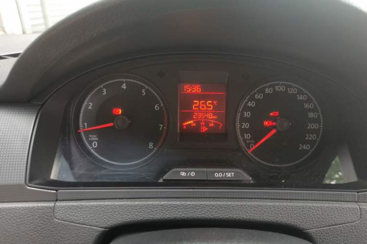 Used Volkswagen Santana 2021 1.5L Manual Fashion Edition Odometer Close Up