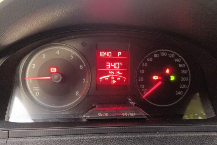 Used Volkswagen Santana 2021 1.5L Automatic Fashion Edition Odometer Close Up