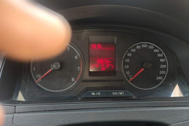 Used Volkswagen Santana 2021 1.5L Manual Fashion Edition Odometer Close Up