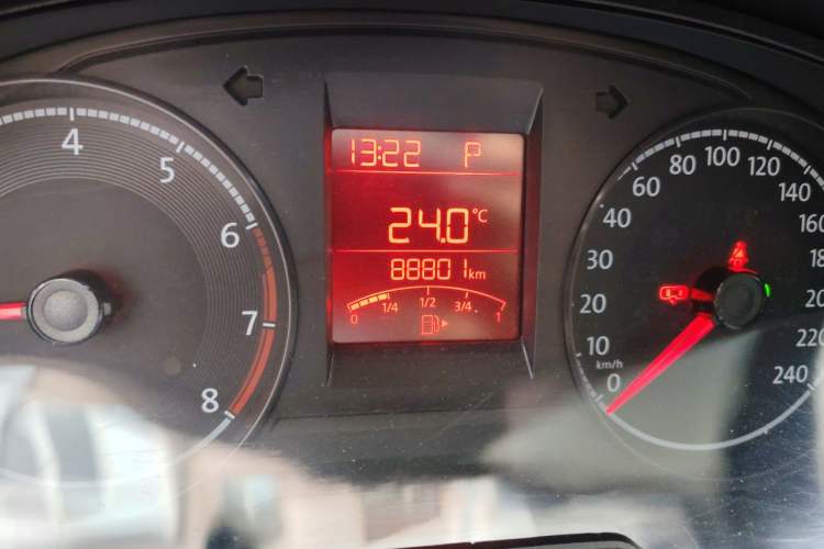 Used Volkswagen Santana 2021 1.5L Automatic Fashion Edition Odometer Close Up