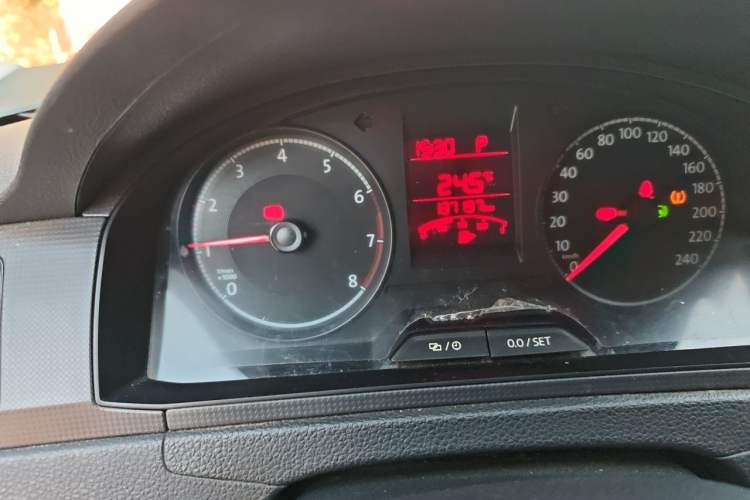 Used Volkswagen Santana 2021 1.5L Automatic Fashion Edition Odometer Close Up