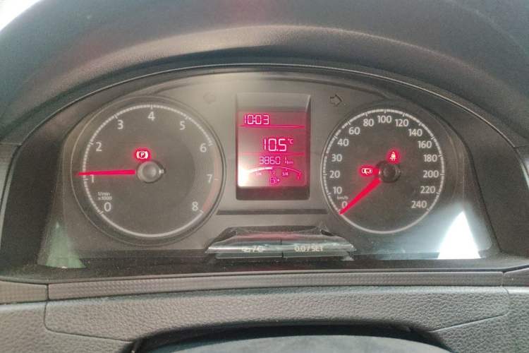 Used Volkswagen Santana 2021 1.5L Manual Fashion Edition Odometer Close Up