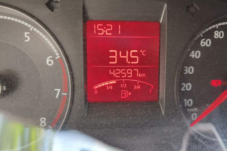 Used Volkswagen Santana 2021 1.5L Manual Fashion Edition Odometer Close Up