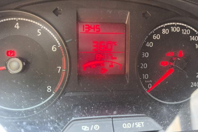Used Volkswagen Santana 2021 1.5L Manual Fashion Edition Odometer Close Up