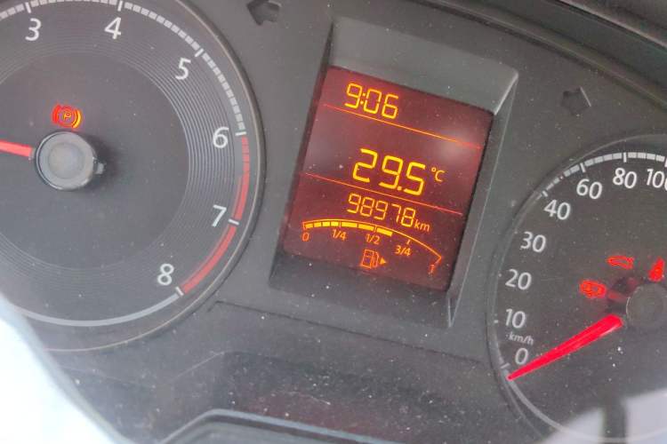 Used Volkswagen Santana 2021 1.5L Manual Fashion Edition Odometer Close Up