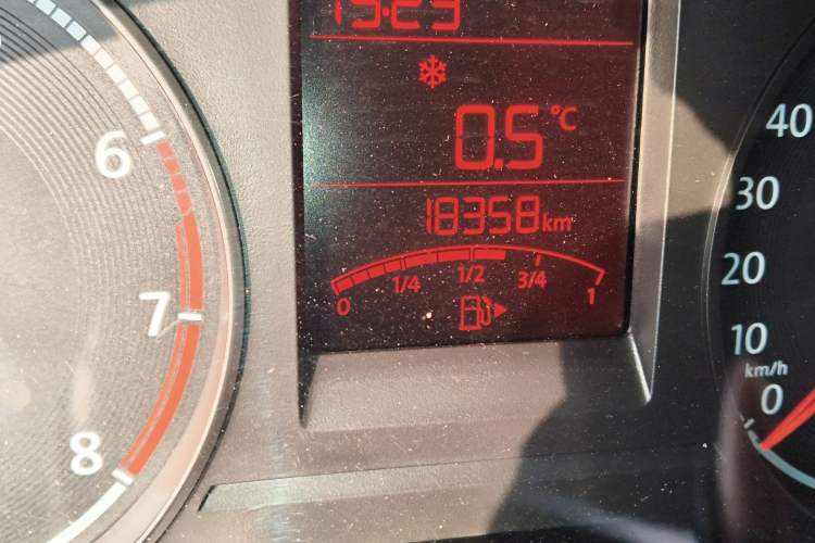 Used Volkswagen Santana 2021 1.5L Manual Fashion Edition Odometer Close Up