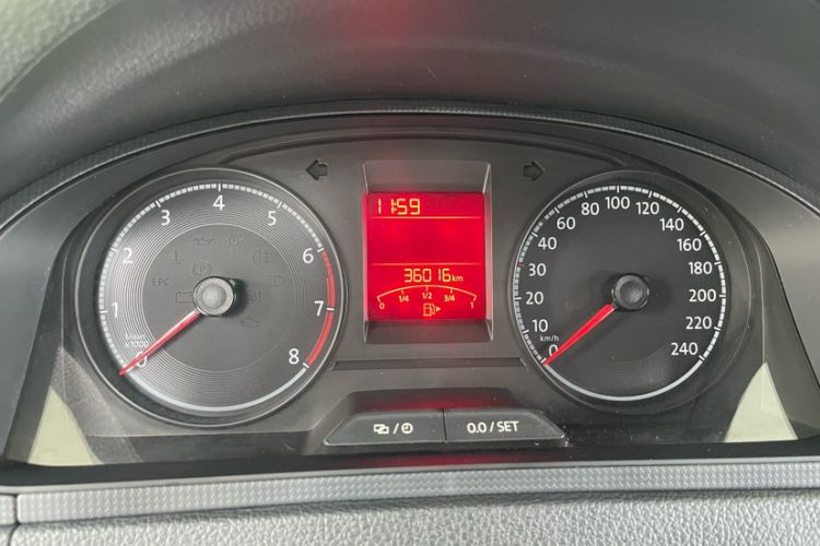 Used Volkswagen Santana 2021 1.5L Automatic Fashion Edition Odometer Close Up