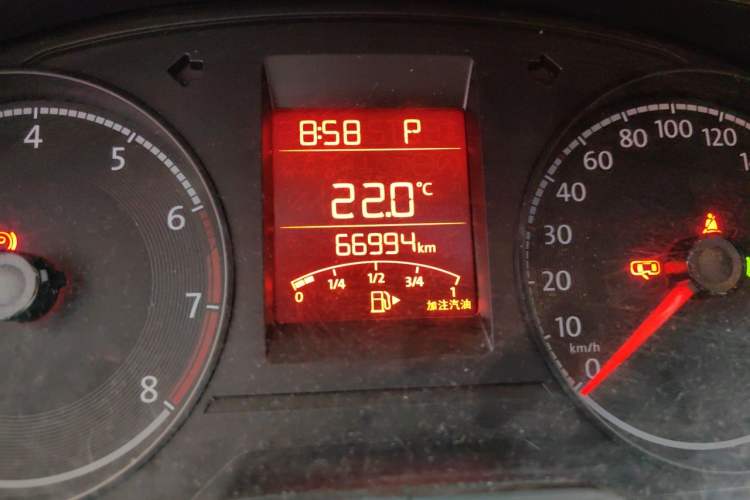 Used Volkswagen Santana 2021 1.5L Automatic Fashion Edition Odometer Close Up