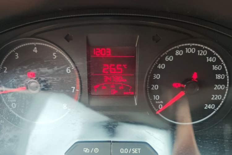 Used Volkswagen Santana 2021 1.5L Manual Fashion Edition Odometer Close Up