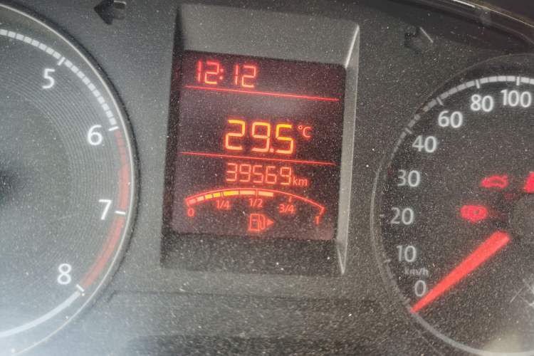 Used Volkswagen Santana 2021 1.5L Manual Fashion Edition Odometer Close Up