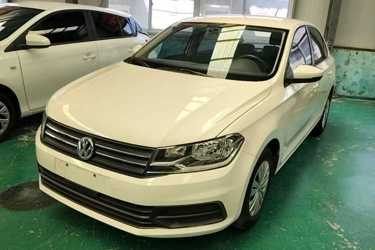 Used Volkswagen Santana 2021 1.5L Manual Fashion Edition Guazi used car, China used car export, Used car for sale, Used cars, Cheapest cars for sale
