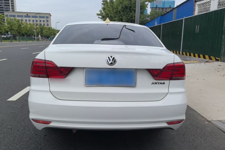 Used Volkswagen Santana 2021 1.5L Manual Fashion Edition Rear