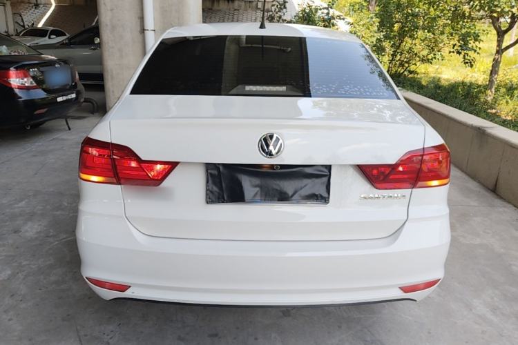 Used Volkswagen Santana 2021 1.5L Manual Fashion Edition Rear