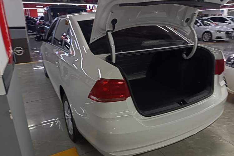 Used Volkswagen Santana 2021 1.5L Manual Fashion Edition Rear Left 45 Deg
