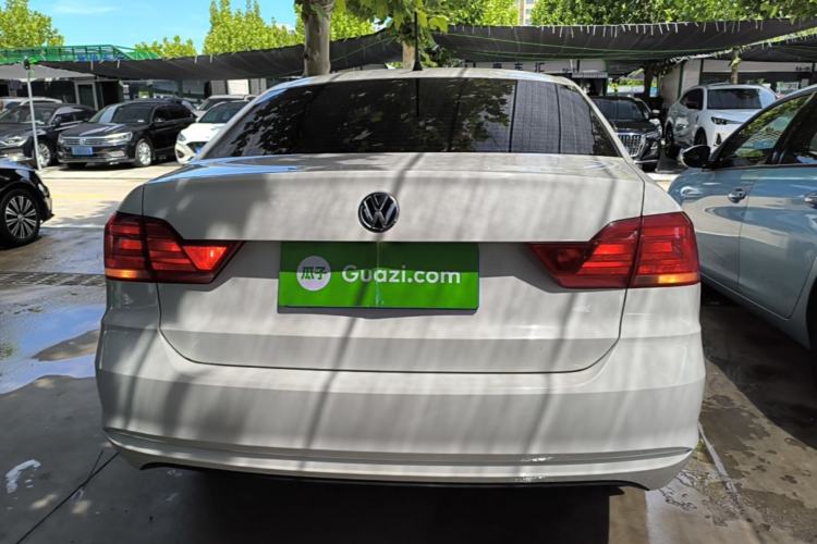 Used Volkswagen Santana 2021 1.5L Manual Fashion Edition Rear
