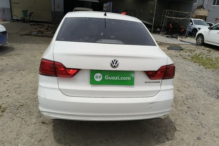 Used Volkswagen Santana 2021 1.5L Manual Fashion Edition Rear