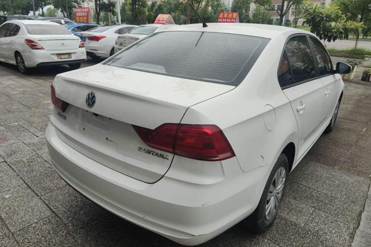 Used Volkswagen Santana 2021 1.5L Manual Fashion Edition Rear Right 45 Deg