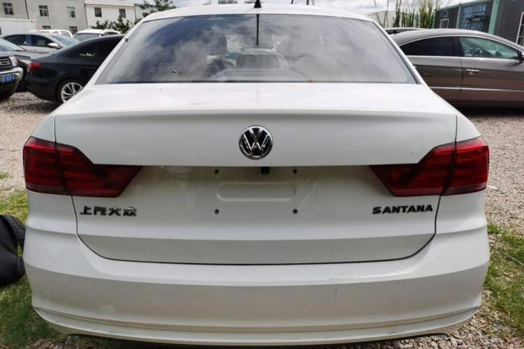 Used Volkswagen Santana 2021 1.5L Manual Fashion Edition Rear