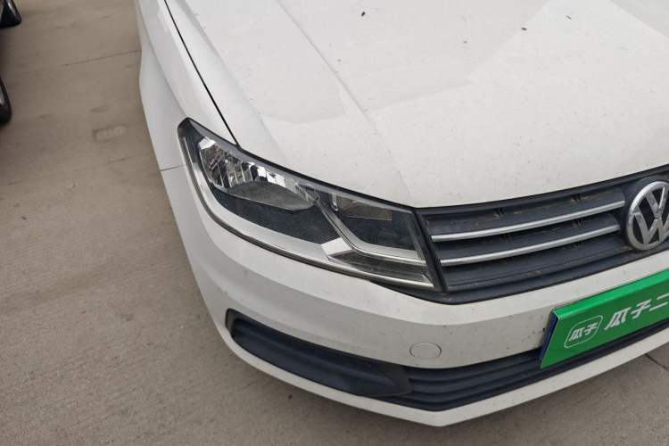 Used Volkswagen Santana 2021 1.5L Manual Fashion Edition Right Front Headlight