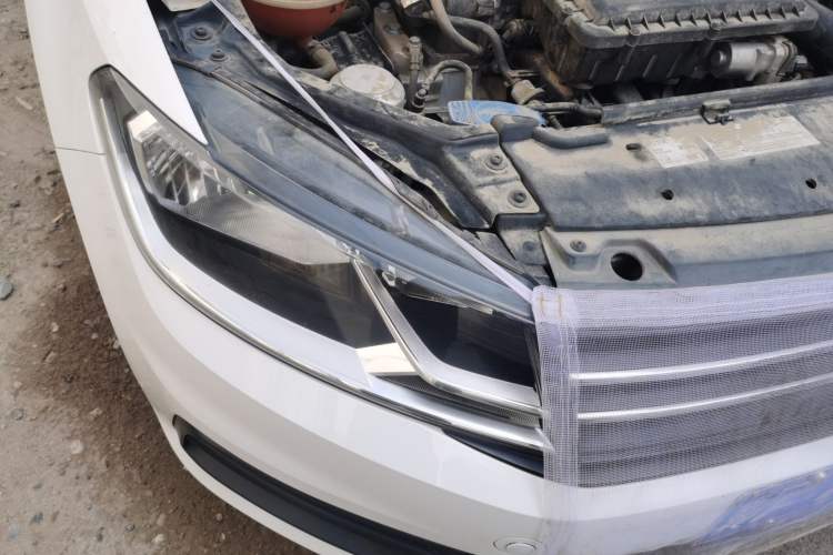 Used Volkswagen Santana 2021 1.5L Automatic Fashion Edition Right Front Headlight