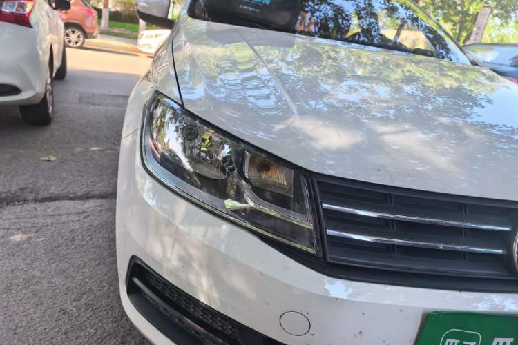 Used Volkswagen Santana 2021 1.5L Manual Fashion Edition Right Front Headlight