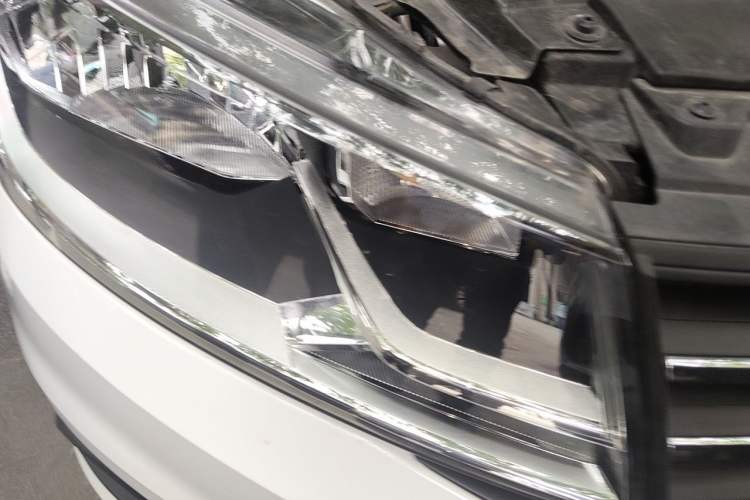 Used Volkswagen Santana 2021 1.5L Manual Fashion Edition Right Front Headlight